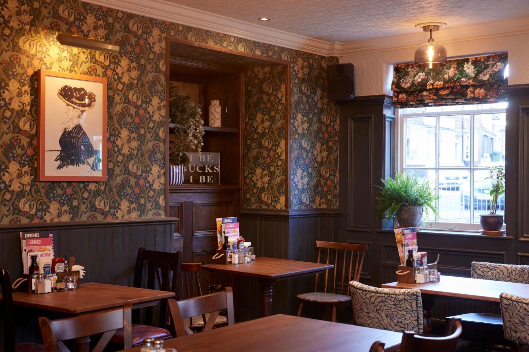 The White Hart Inn By Greene King Inns Buckingham Exterior photo